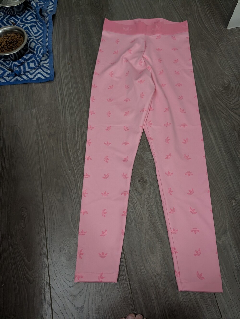 Pink Adidas Logo Leggings Size Small Never Worn Perfect Condition